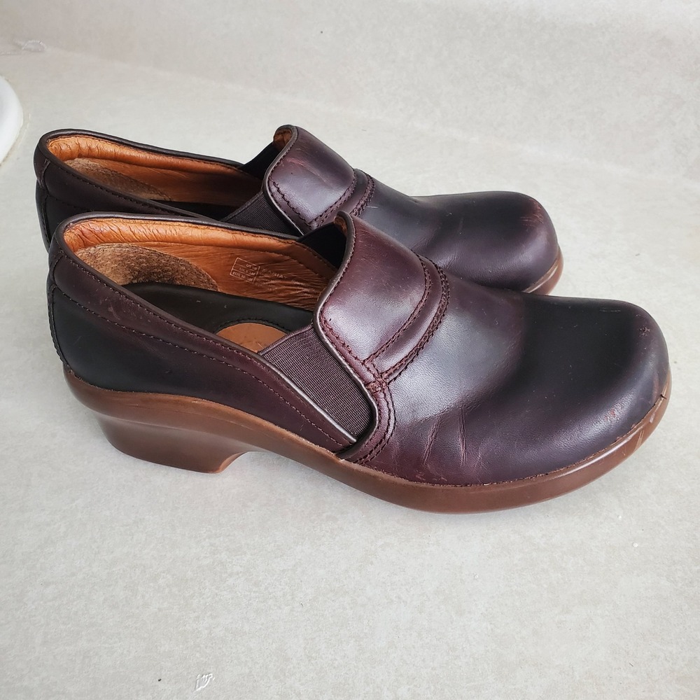 Ariat Sutter Brown Leather Slip On Wedge Shoes Comfort Antifatigue ATS Sole 8.5B - Picture 2 of 15